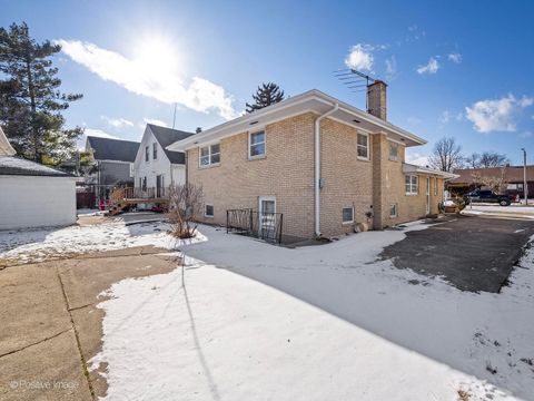 Tiny photo for 5311 S Ashland Avenue, Countryside, IL 60525 (MLS # 12551425)
