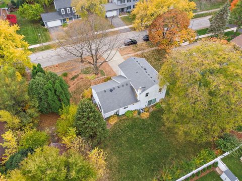 Tiny photo for 517 Sheffield Road, Naperville, IL 60565 (MLS # 12559602)