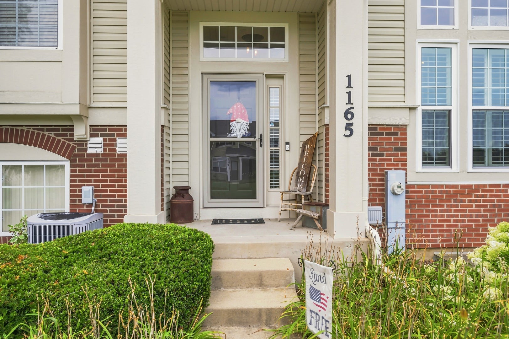 1165 Comiskey Avenue 1165