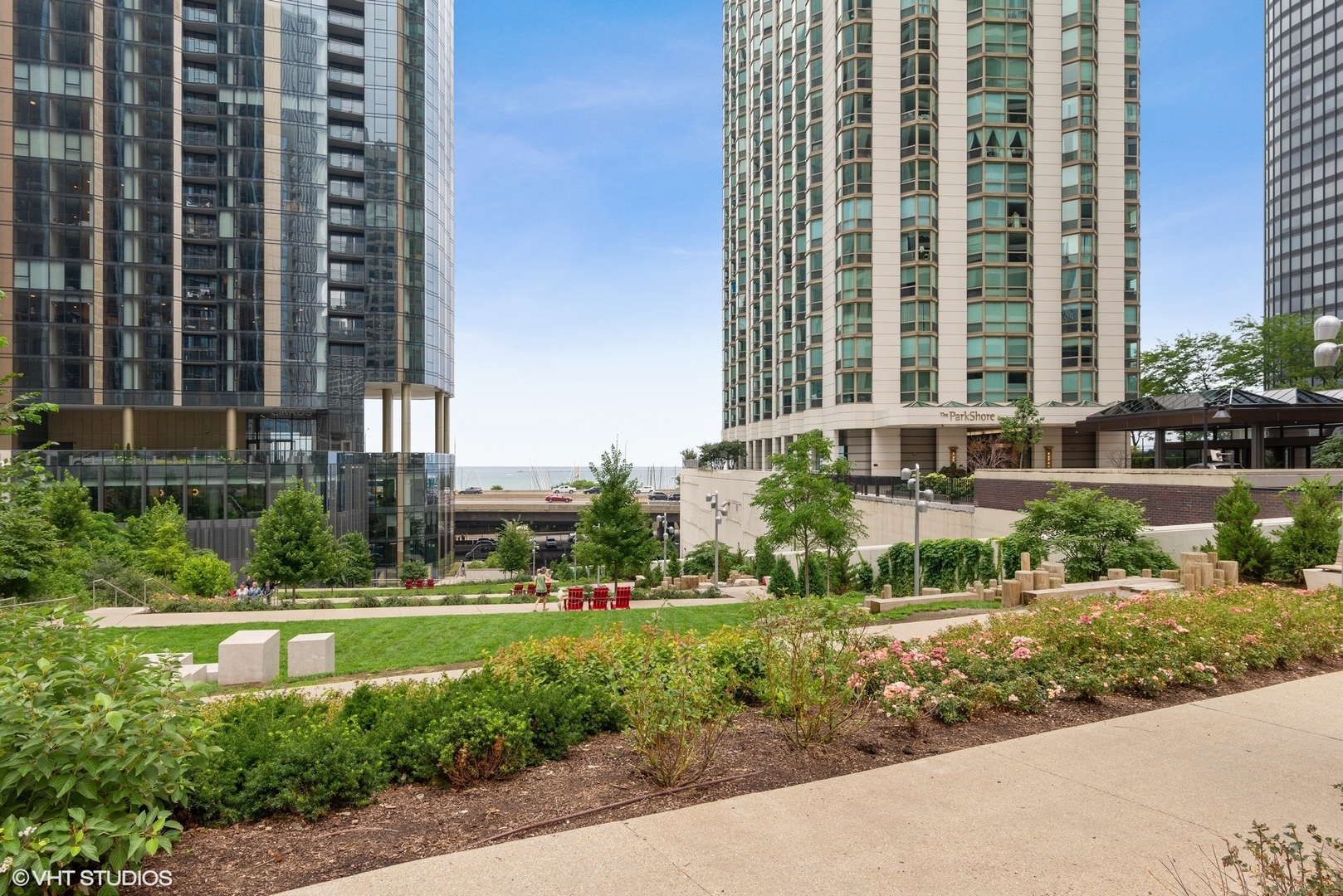 195 N Harbor Drive 4502