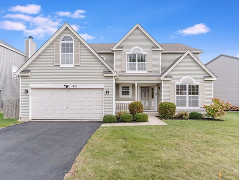 Photo of 1910 Arbor Fields Drive, Plainfield, IL 60586 (MLS # 12468787) Photo of 1910 Arbor Fields Drive, Plainfield, IL 60586 (MLS # 12468787)