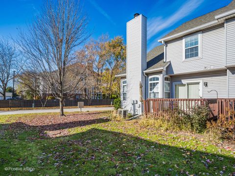 Tiny photo for 13296 W Heiden Circle, Lake Bluff, IL 60044 (MLS # 12533457)