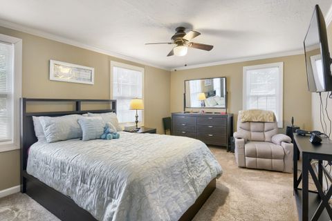 Tiny photo for 17948 Henry Street, Lansing, IL 60438 (MLS # 12666416)