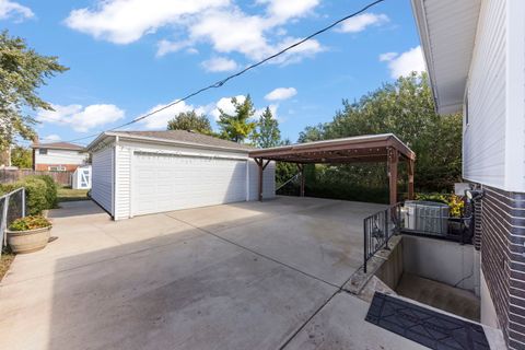 Tiny photo for 5628 W Hawthorne Avenue, Berkeley, IL 60163 (MLS # 12524374)