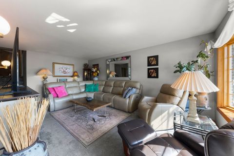 Tiny photo for 5628 W Hawthorne Avenue, Berkeley, IL 60163 (MLS # 12524374)