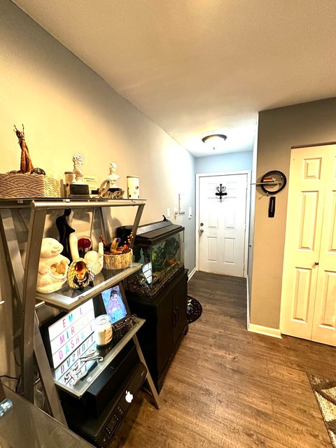 Tiny photo for 105 W Elk Trail #105, Carol Stream, IL 60188 (MLS # 12727962)