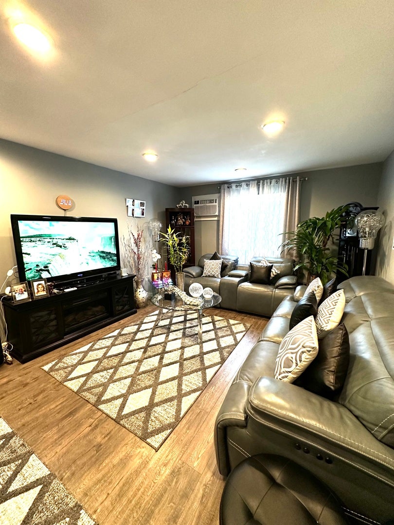 105 W Elk Trail 105