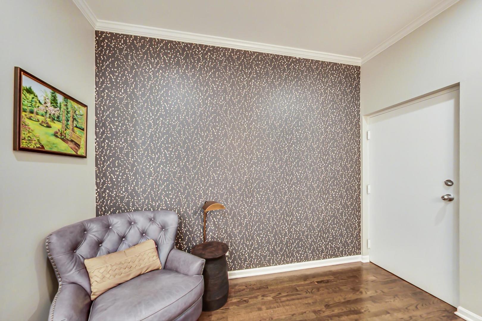 1328 W Belmont Avenue 3W