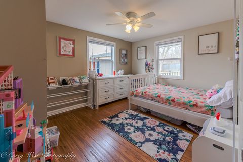 Tiny photo for 640 Williams Drive, South Elgin, IL 60177 (MLS # 12581941)