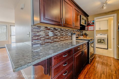 Tiny photo for 640 Williams Drive, South Elgin, IL 60177 (MLS # 12581941)