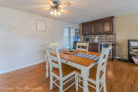 Tiny photo for 640 Williams Drive, South Elgin, IL 60177 (MLS # 12581941)