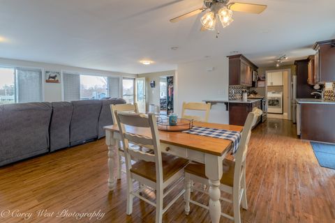 Tiny photo for 640 Williams Drive, South Elgin, IL 60177 (MLS # 12581941)