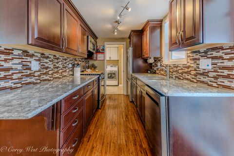 Tiny photo for 640 Williams Drive, South Elgin, IL 60177 (MLS # 12581941)