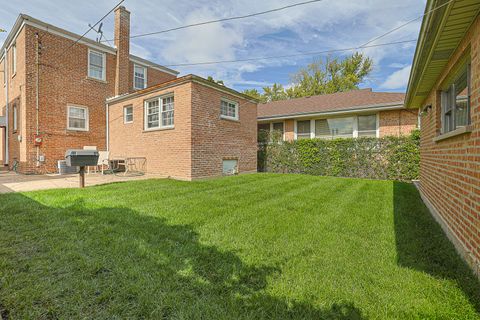Tiny photo for 5245 N Rutherford Avenue, Chicago, IL 60656 (MLS # 12480774)