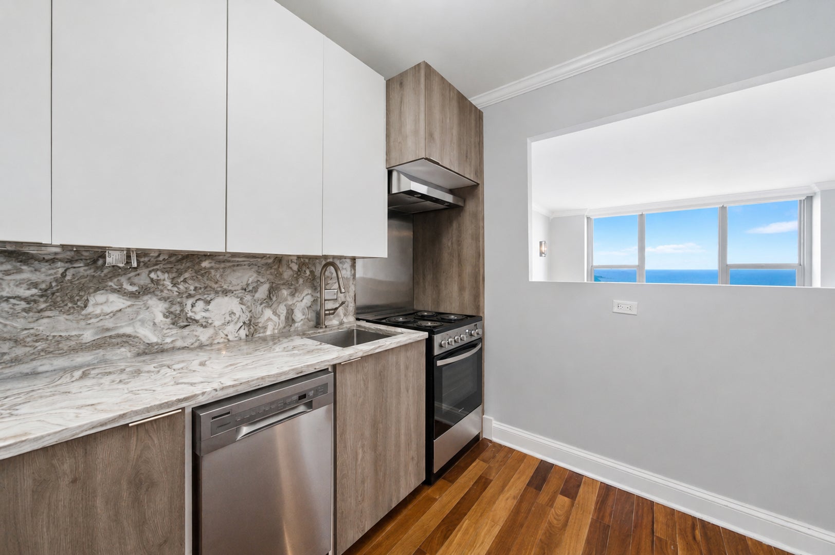 1550 N Lake Shore Drive 23E