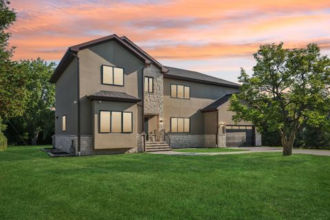 1744 Walnut Circle Northbrook IL 60062