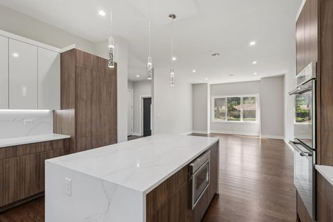 Tiny photo for 1744 Walnut Circle, Northbrook, IL 60062 (MLS # 12521548)