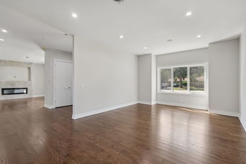 Tiny photo for 1744 Walnut Circle, Northbrook, IL 60062 (MLS # 12521548)