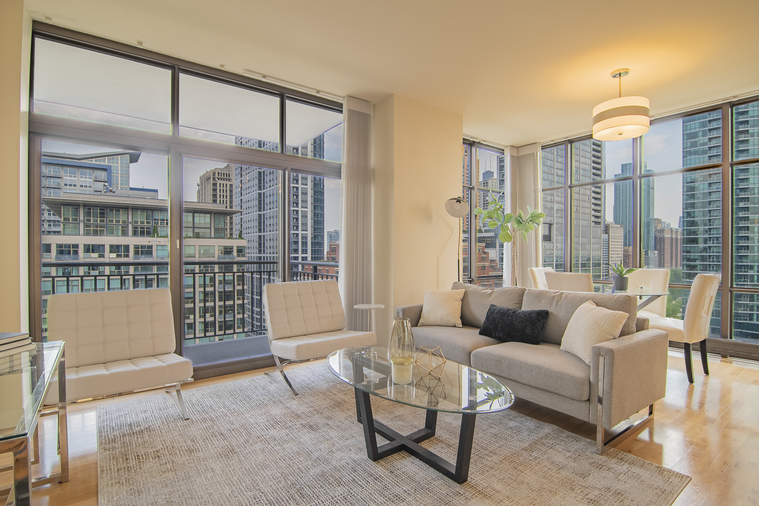 1322 S Prairie Avenue 1413