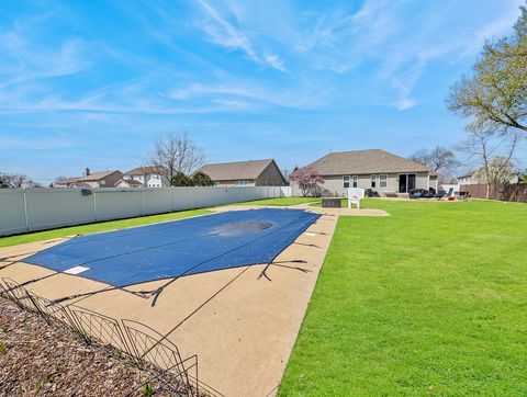 Tiny photo for 1906 Hillside Lane, McHenry, IL 60051 (MLS # 12618483)