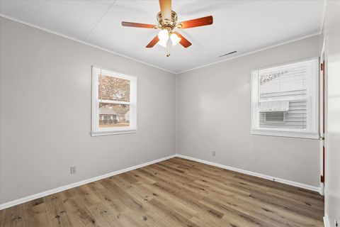 Tiny photo for 709 E Michigan Avenue, Urbana, IL 61801 (MLS # 12523911)