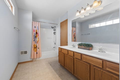 Tiny photo for 18416 Century Court, Tinley Park, IL 60477 (MLS # 12675889)