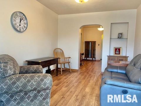 Tiny photo for 2102 W 17TH Street, Davenport, IA 52804 (MLS # QC4269521)