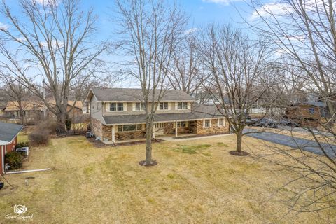 Photo of 506 Timberline Drive, Joliet, IL 60431 (MLS # 12574938)