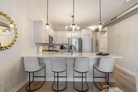 Tiny photo for 450 VILLAGE CENTER Drive #210, Burr Ridge, IL 60527 (MLS # 12485091)