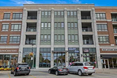 Tiny photo for 450 VILLAGE CENTER Drive #210, Burr Ridge, IL 60527 (MLS # 12485091)