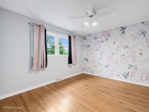 Tiny photo for 2S560 Seneca Drive, Wheaton, IL 60189 (MLS # 12587671)