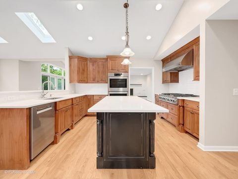Tiny photo for 2S560 Seneca Drive, Wheaton, IL 60189 (MLS # 12587671)