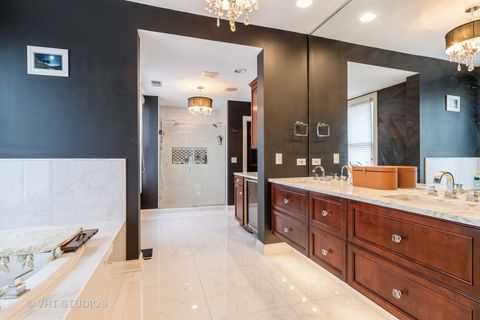 Tiny photo for 1867 Admiral Court, Glenview, IL 60026 (MLS # 12526458)