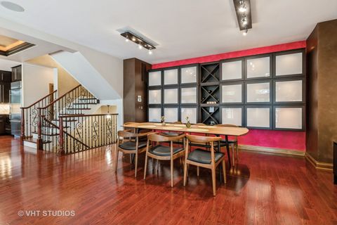 Tiny photo for 1867 Admiral Court, Glenview, IL 60026 (MLS # 12526458)