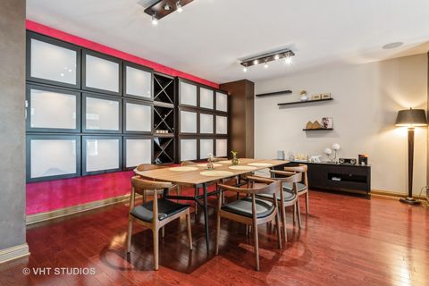 Tiny photo for 1867 Admiral Court, Glenview, IL 60026 (MLS # 12526458)