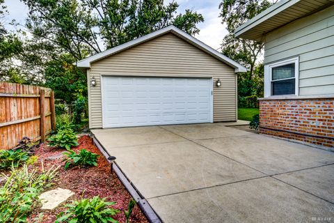 Tiny photo for 321 Shawnee Street, Park Forest, IL 60466 (MLS # 12482639)