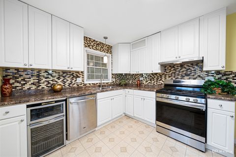 Tiny photo for 321 Shawnee Street, Park Forest, IL 60466 (MLS # 12482639)