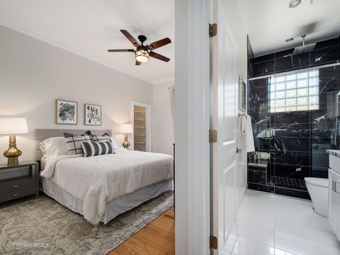 Tiny photo for 653 W BARRY Avenue #2S, Chicago, IL 60657 (MLS # 12631594)