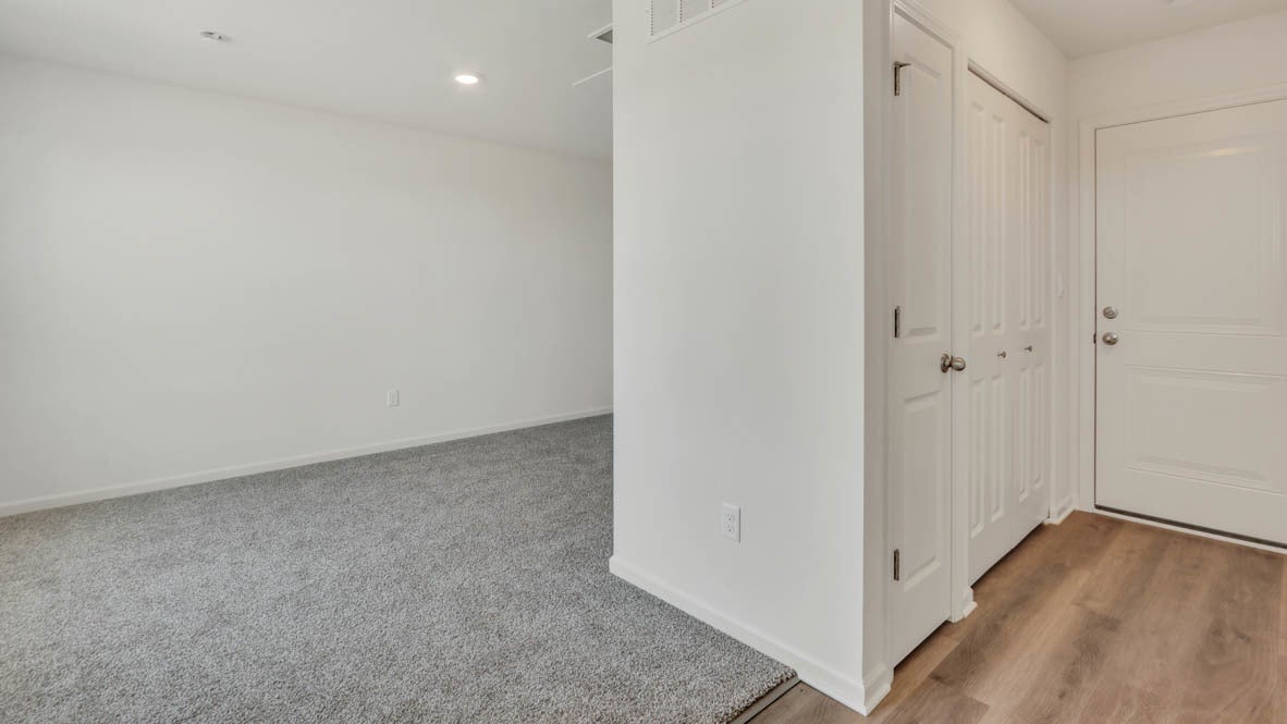 2728 Arrowhead Drive