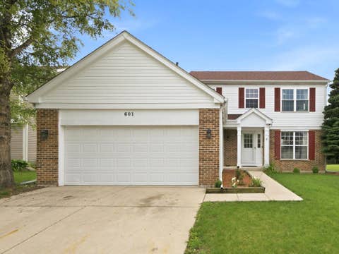 Photo of 601 Greystone Lane, Bolingbrook, IL 60440 (MLS # 12696016)