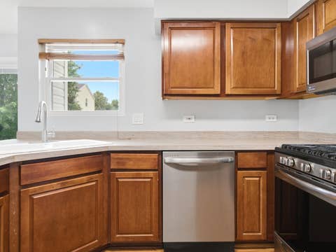 Tiny photo for 601 Greystone Lane, Bolingbrook, IL 60440 (MLS # 12696016)