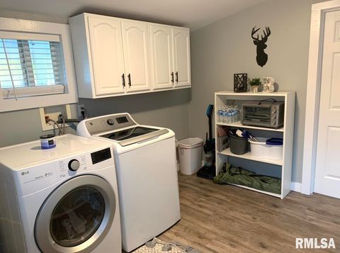 Tiny photo for 510 1/2 E 6TH Street, Metropolis, IL 62960 (MLS # EB458921)