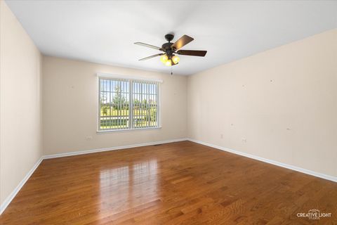 Tiny photo for 505 Parkland Court, Oswego, IL 60543 (MLS # 12484060)