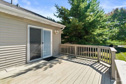 Tiny photo for 505 Parkland Court, Oswego, IL 60543 (MLS # 12484060)