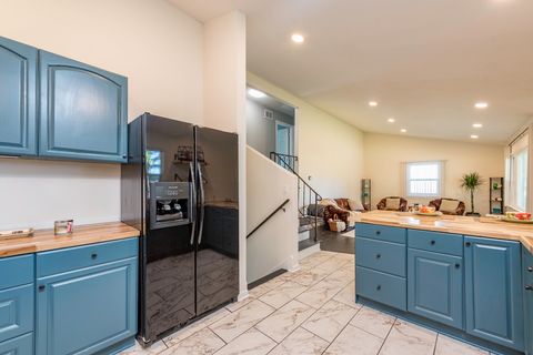 Tiny photo for 2212 Horeb Avenue, Zion, IL 60099 (MLS # 12491042)