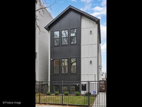 2030 N Spaulding Avenue 1 Chicago IL 60647