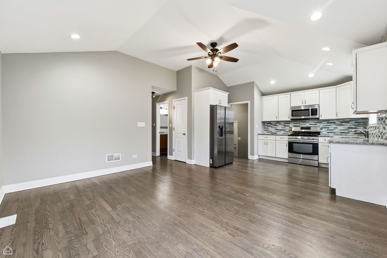 7701 S Christiana Avenue