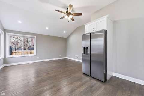 Tiny photo for 7701 S Christiana Avenue, Chicago, IL 60652 (MLS # 12521990)