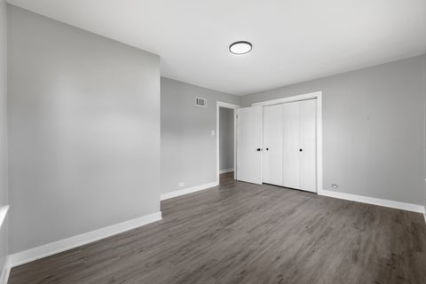 Tiny photo for 10019 S Tripp Avenue, Oak Lawn, IL 60453 (MLS # 12768386)