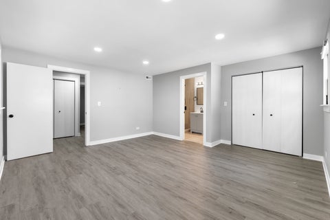 Tiny photo for 10019 S Tripp Avenue, Oak Lawn, IL 60453 (MLS # 12768386)